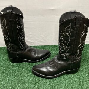 Old West Black Western Cowboy Boots men’s size 10.5 (OKPM-12-040)